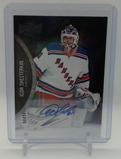 2021-22 UD Skybox Metal Universe Hockey Igor Shesterkin Base Silver Auto #84