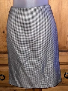 ALEXANDER McQUEEN Houndstooth Wool Pencil Skirt Lined Size 38 / US 6 - Picture 1 of 7