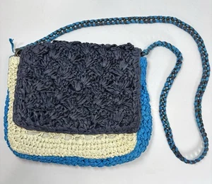 J. Borsa a tracolla Crew blu colorblock tessuto rafia - borsa di lusso tranquilla da spiaggia - Foto 1 di 10