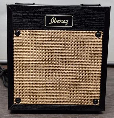 Ibanez ACA15T Acoustic Guitar Amplifier  17W 120VAC 60Hz - Image 1 of 4