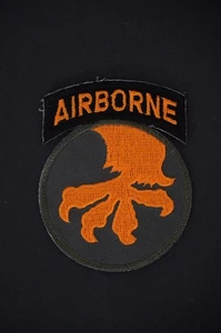 PARCHE 17ª DIVISIÓN AEROTRANSPORTADA EJÉRCITO DE EE. UU. - Imagen 1 de 2