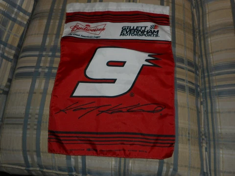 Kasey Kahne Budweiser red vertical flag #9 - DSCN1452 Cover