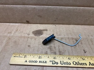 A pre-owned manual oiler lever from a Poulan Pro PP5020AV Chainsaw - Picture 1 of 3