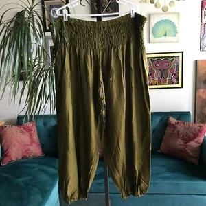 LOFBAZ size 4XL Olive Green Smocked Waist Loungewear Harem Yoga Pants NWT Boho - Picture 1 of 5