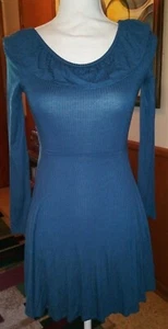 Art Class Blue/Teal Girls Size M (7-8) Ruffles at Neck Long sleeve 30" Long - Picture 1 of 8