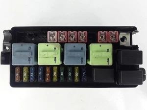 MINI R53 2002-2006 Cooper S 1,6 L bajo capó motor bahía caja de fusibles 6113 6906604 - Imagen 1 de 11