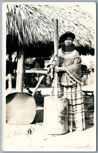 SEMINOLE INDIAN WOMAN FLORIDA VINTAGE REAL PHOTO POSTCARD RPPC - Picture 1 of 2