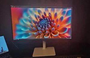 Dell 27 in. 1440 p, 100 Hz Monitor (S2725DS) - New Never Used - Picture 1 of 8