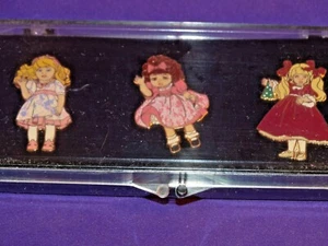 VNTG TRIO MARIE OSMOND SAMMLER TAC PINS NEU IM KARTON TRACI, ADORA BELLE, HELENA 2001 - Bild 1 von 7