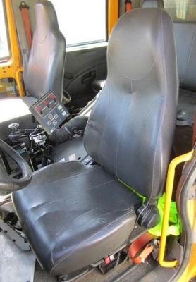 INTERNATIONAL 7500 SEAT FRONT Left 3769582 - Image 1 of 4