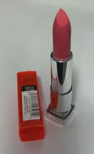 Maybelline New York ColorSensational Vivids Lipstick - # 865 Fuchsia Flash - Picture 1 of 3