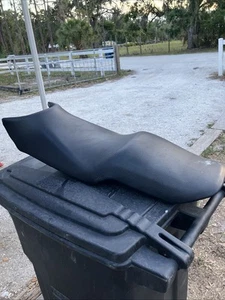 2004-2009 YAMAHA FZ6-S FZ6S FZ6 FZ600 Seat Assembly - SEE PHOTOS - Picture 1 of 5