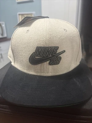 Nike SB Hemp Snapback Hat Cap Beige Black Canvas Swoosh Dunk Skate. New Old Stk - Image 1 of 4