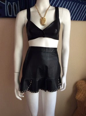 Minifalda Zara Mujer Studio Negra Cuero Oveja Ojal Línea A Volantes Talla XS NUEVA CON ETIQUETAS Foto 1 de 4