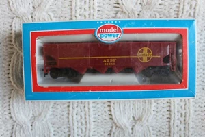 Vintage HO Scale Model Power 8050 40' Hopper Santa Fe - Picture 1 of 3