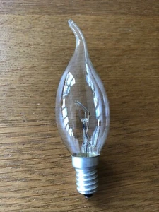 SES/E14 Small Edison Screw Clear Bent Flame Chandelier Candle Bulbs 40w x10 - Picture 1 of 7