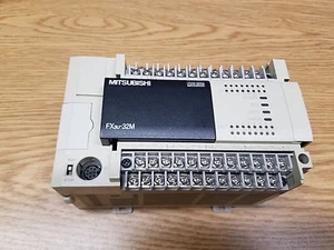 Mitsubishi FX3U-32MT-ESS - Imagen 1 de 5