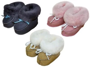Heitmann Babyschuhe / Lammfelschuhe mit Fellkragen und Kordelbund in 3 Größen - Bild 1 von 5