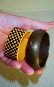 2 BRACELET LOT Vintage Circa 1970'S Hippie Jewelry Brass Ring India Plastic Mod - Picture 1 of 9