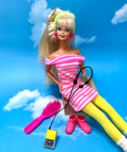1980s Barbie Doll dressed on '80s Style Fashion & Accessories - Picture 1 of 3