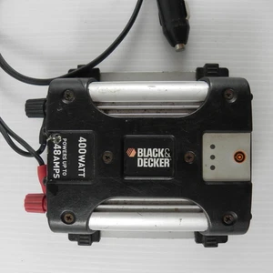 Convertidor inversor de potencia Black & Decker 400 vatios 3,48 AMP 12 V CC a 120 V CA - Imagen 1 de 8