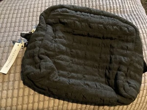 BNWT New Accessorize Black Quilted Make-Up / Wash / Sponge Bag - 22x19x10cm - Picture 1 of 5