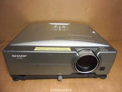 SHARP XG-C335X Projector Beamer 3LCD XGA 3500 LUMENS / 785 HOURS / YELLOW SPOTS - Bild 1 von 3