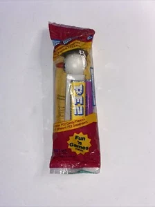 Vintage Snowman Pez Candy Dispenser. Christmas Holidays - Picture 1 of 7
