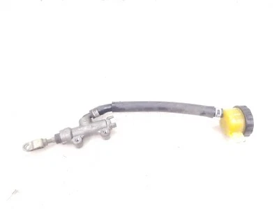 04 Cilindro maestro de freno trasero Kawasaki ZZR600 ZX600 E ZX-6 Foto 1 de 4