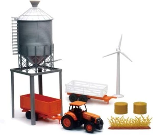 Kubota M5-111 Tractor and Grain Bin Playset - Picture 1 of 1