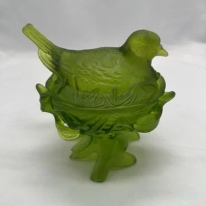 Vintage Westmoreland Bird on Nest Glass Frosted Satin Green Footed Candy Dish - Picture 1 of 24
