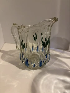 Antigua jarra colonial pequeña de vidrio Heisey sin igual con flores pintadas a mano - Imagen 1 de 8