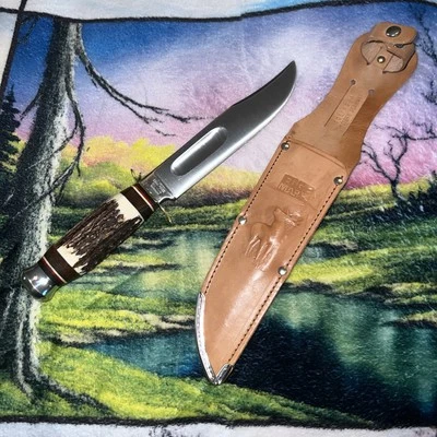 Cuchillo con mango de ciervo Edge Mark 473 Alemania excelente estado posiblemente sin usar.   Foto 1 de 4