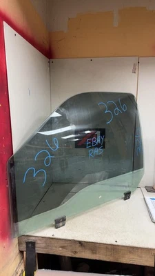 2007-2014 CADILLAC ESCALADE ESV ESCALADE LEFT FRONT DOOR GLASS / WINDOW Foto 1 de 4