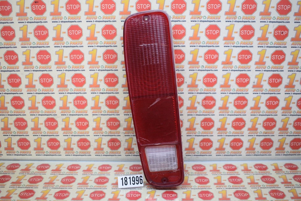 Luz trasera izquierda conductor Ford E150 E250 E350 1975-1991 E4ub-13405-aa OEM Foto 1 de 4