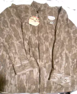 Mossy Oak Camo Explorer Long Sleeve Camp Shirt Adult Size L - Picture 1 of 3