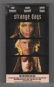 Strange Days (Factory Sealed VHS Promo Screener) Ralph Fiennes / Angela Bassett - Picture 1 of 2