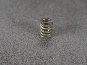 KAWASAKI KH350 -8259- SPRING-THROTLLE STOP SCREW 16022-005 - Foto 1 di 4