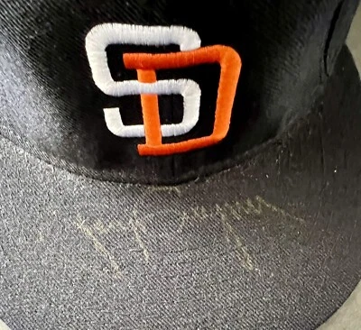 Chapéu Tony Gwynn Padres autografado New Era coleção diamante - Beckett - Leia - Imagem 1 de 4