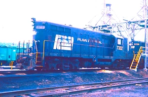 DUPLICATO SLIDE PENN CENTRALE GP-9 #7322 WILMERDING, PA APRILE 1972 - Foto 1 di 1