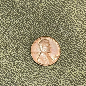 1968 D Lincoln Penny with Error on Top Rim, and "L" in Liberty on Edge - Picture 1 of 6