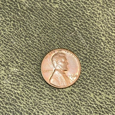 1968 D Lincoln Penny with Error on Top Rim, and "L" in Liberty on Edge - Image 1 of 4