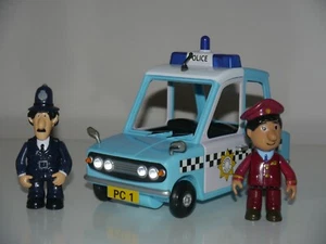 Postman Pat Toys Vehicles Large Friction Police Car PC Selby & AJ Figures _C8 - Picture 1 of 12