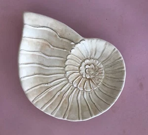 Rustic earthey 3D vintage handmade Seashell conch tropical Dish - Picture 1 of 3