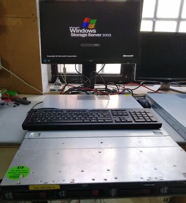 Server HP Proliant DL160 G5 2GB RAM XEON HDD 750GB x4 Computer da RACK Windows - Immagine 1 di 3