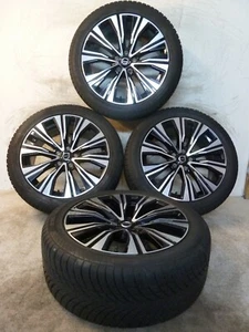 Original Volvo V60 II Winterräder 235/45R18 2x8,5mm 2x7,5mm DOT 2324 Np 1.850,-- - Bild 1 von 24