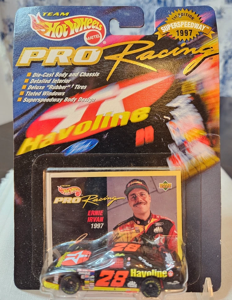 Hot Wheels Nesquik 2000 Mattel Special Edition Pro Racing Collector 1997 1st Ed