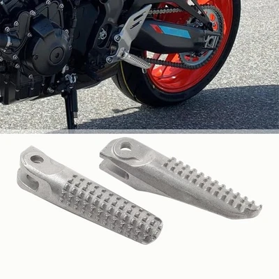Front Rider Footpeg Footrest Pedals For Yamaha MT09 SP 21-23 YZF R7 XSR900 22-23 Foto 1 de 4