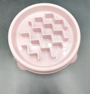 Outward Hound Fun Feeder Slo Bowl Slow Feeder Dog/Cat Bowl, Small/Tiny, Pink - Picture 1 of 4