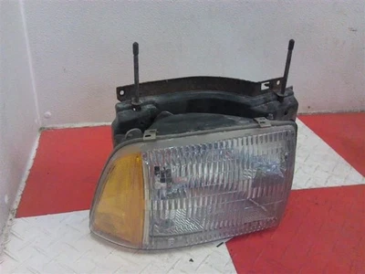 95 96 97 S10 BLAZER FARO PASAJERO DERECHO CHEVROLET COMPUESTO  Foto 1 de 4